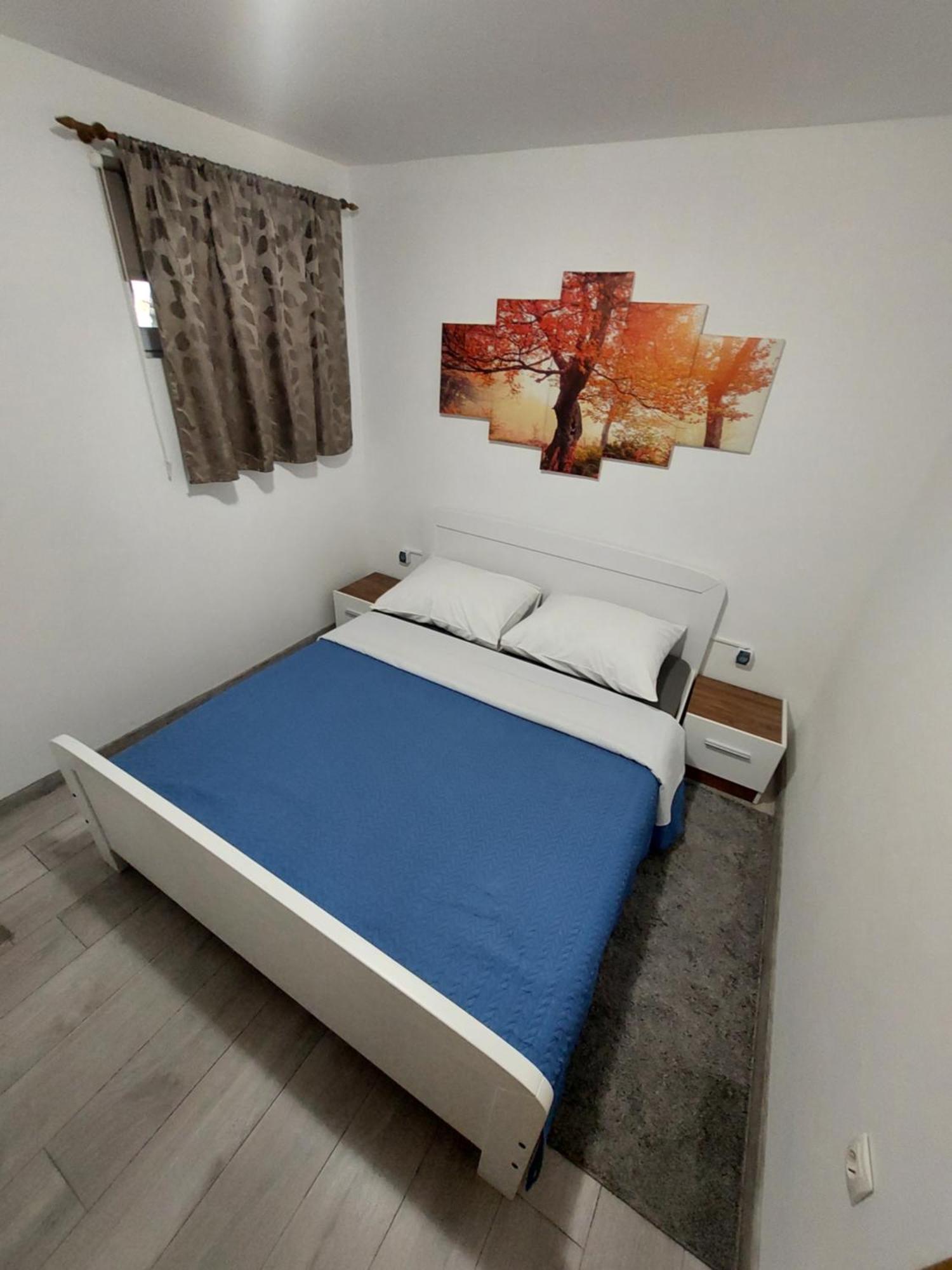 Guest House Neno Ogulin Exteriér fotografie